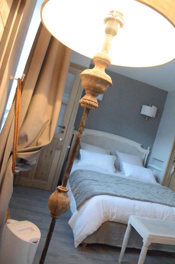 La Parenthese Bed & Breakfast Le Deluge Luaran gambar